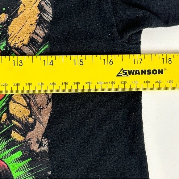 Captain Marvel Black Graphic T-shirt Short Sleeve S - Picture 5 of 6